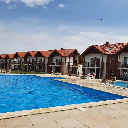 Apartment Pool Attractions Zarnowska